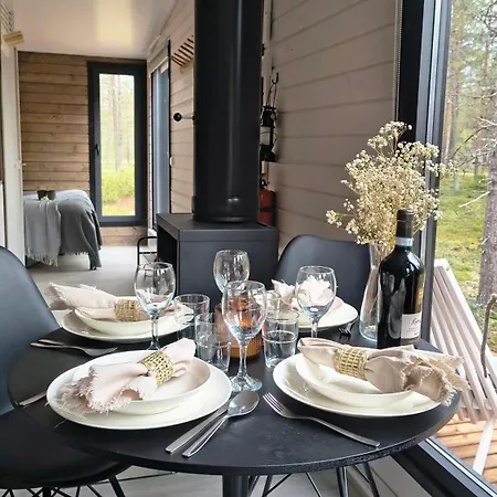 샬레 Visit Lapelland - Riverside Village With A Nature View, Fireplace, Sauna, Kitchen Äkäslompolo
