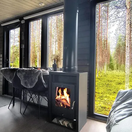샬레 Visit Lapelland - Riverside Village With A Nature View, Fireplace, Sauna, Kitchen Äkäslompolo